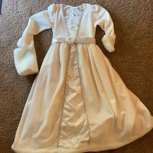 Girls Snow Princess Size 10/12 Halloween Costume